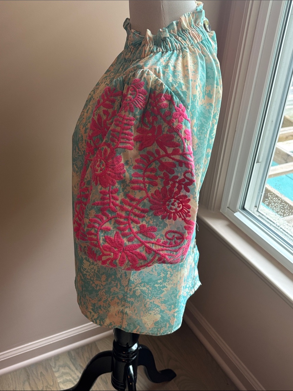 THML: Trust Me Aqua Embroidered Blouse Size XS - Picture 4 of 8